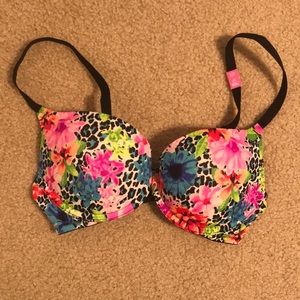 New with tags VS bra